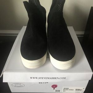 Women’s Steve Madden Sneaker Bootie - BLACK Sz 11